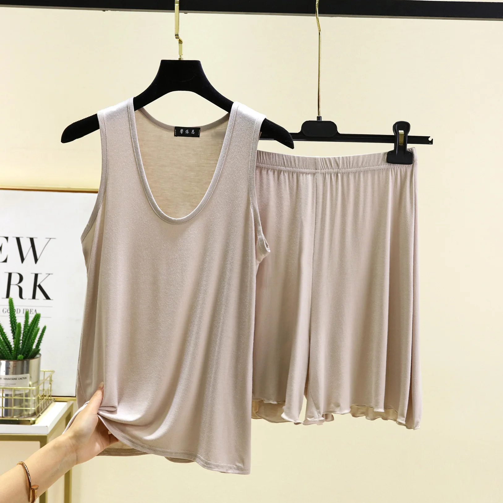 Майки и шорты из модала с U-образным вырезом. Летняя женская домашняя одежда.