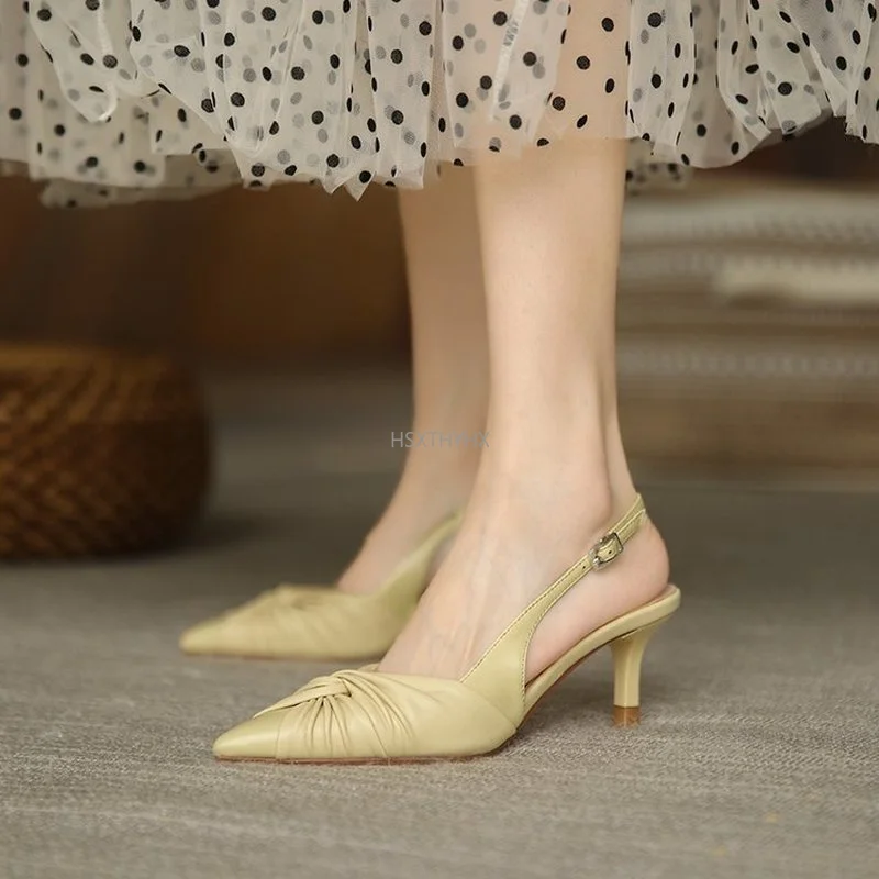 

Новинка 2022, кожаные сандалии с острым носком, женские плиссированные туфли на тонком среднем каблуке, женские босоножки, Размеры 35-39