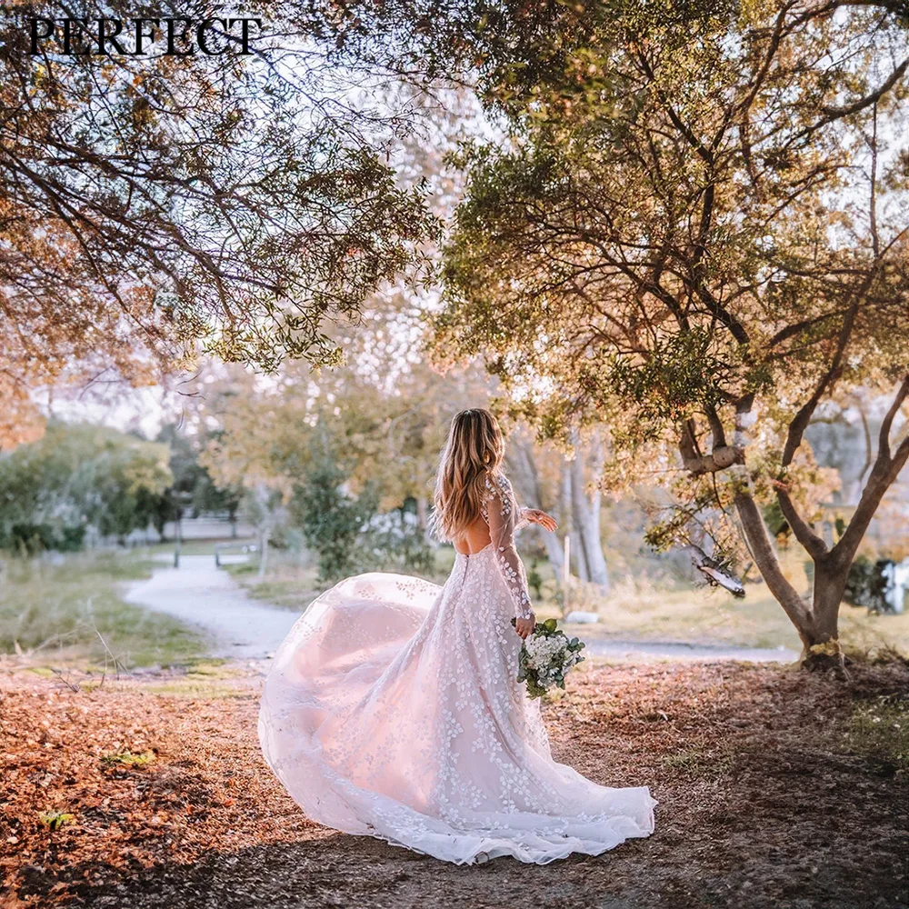 

PERFECT Wedding Dresses For Woman Front Slit A-line Open Back V-Neck Appliques Tulle Court Train Full Sleeves Robe De Mariée