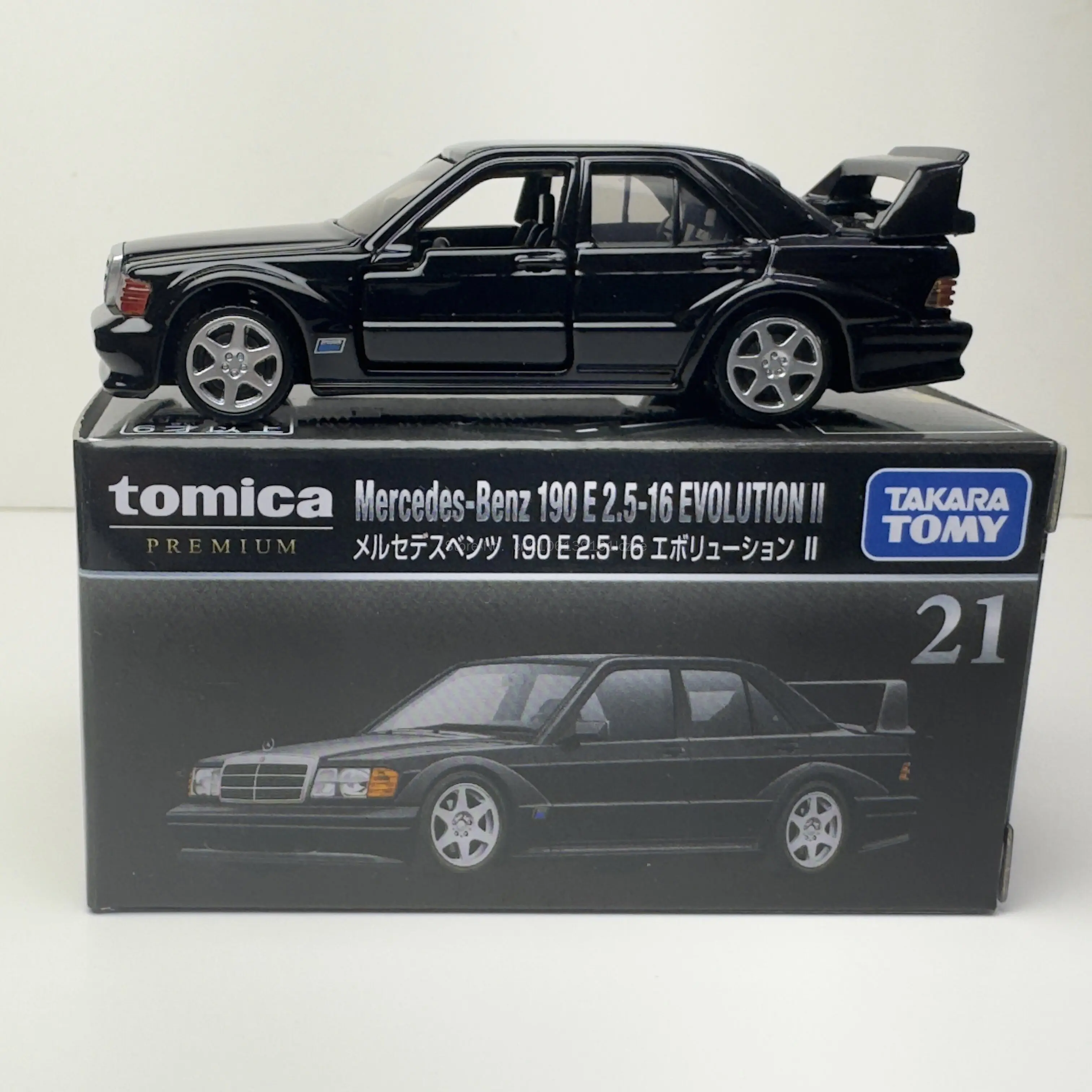 Фото Коллекционная модель автомобиля Takara Tomy Tomica Premium 21: Mercedes-Benz 190 E2.5-16 Evolution 2 TP21, литая из сплава №3