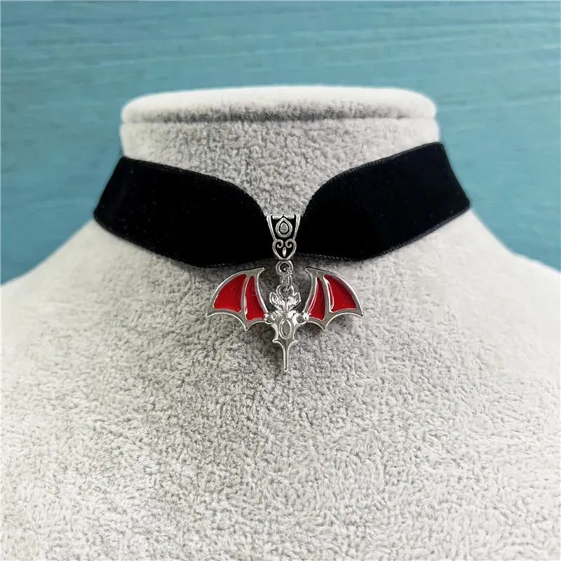 Женское винтажное ожерелье в готическом стиле креативное колье с полумесяцем