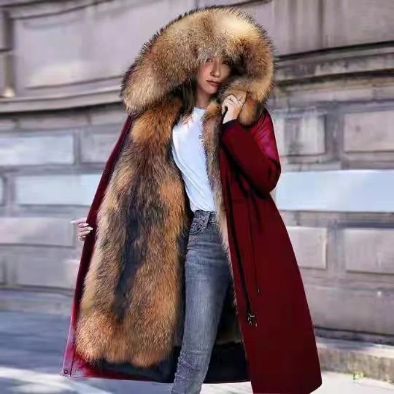 Fur Coat The Imitation Thickened To Keep Warm. In Winter, The Detachable Style Can Overcome The Female Raccoon Dog's Fur Liner