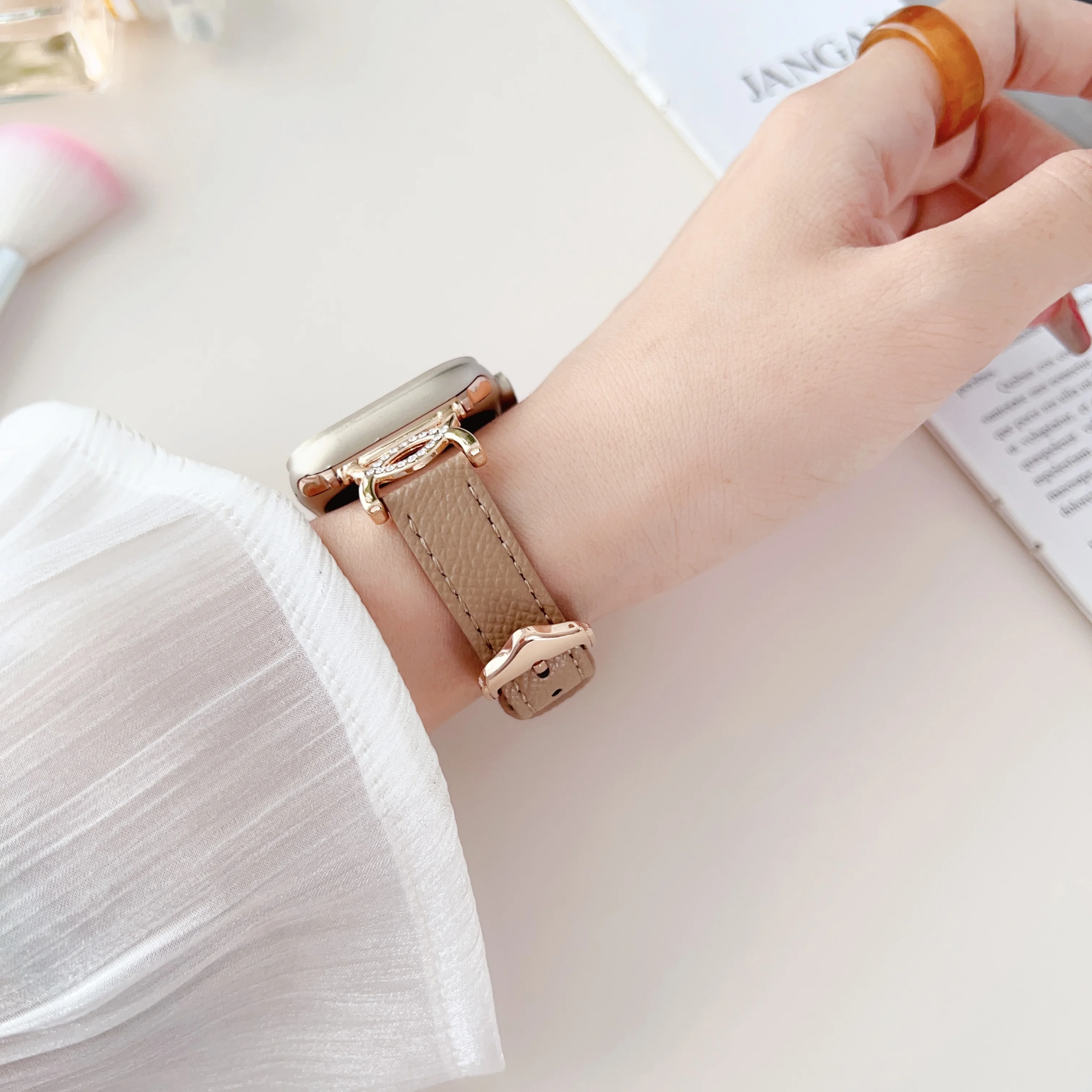 Leather Bnad For Apple Watch 8 7 6 SE 5 4 41 45mm Diamond Wrist Strap bracelet For iwatch Series Ultra 49mm 40mm 44mm 38mm 42mm