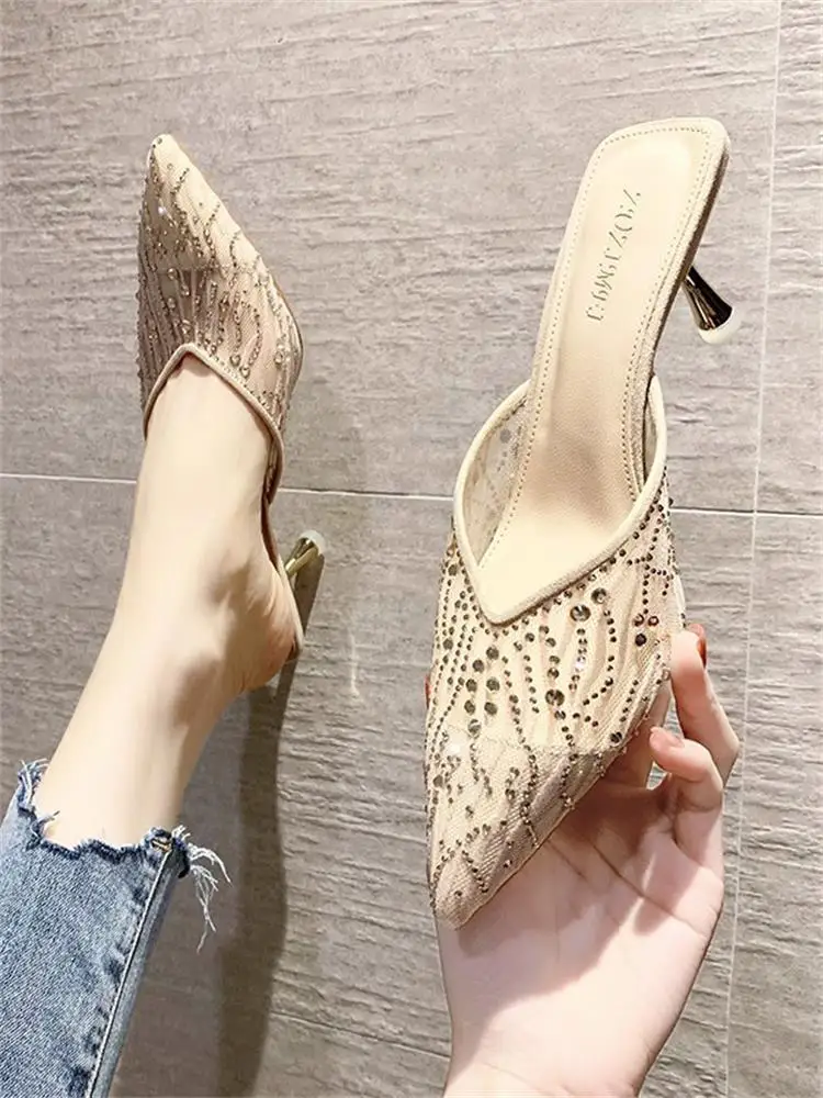 

Glitter Slides Med Shoes Woman 2022 Slippers Casual Thin Heels Shallow Heeled Mules Pantofle Jelly Luxury High New PU Cotton Fab