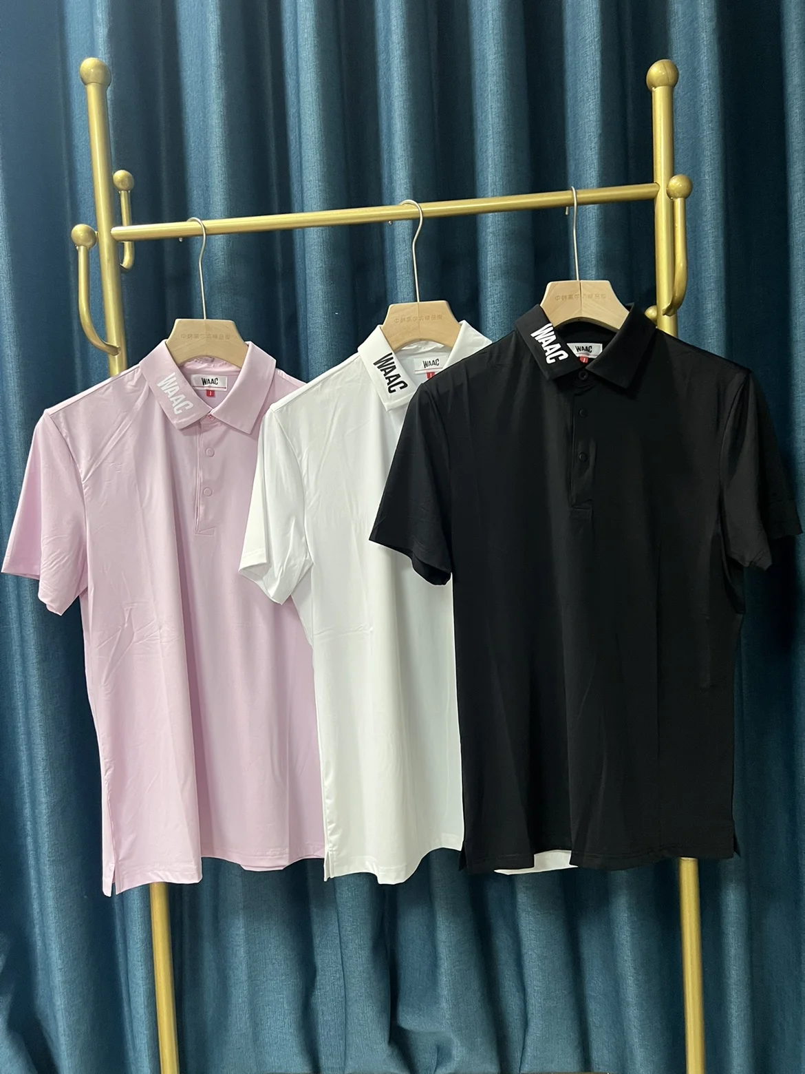 

Korea WAAC golf Clothing Spring/Summer 23 Men's Word Lapel Half Button Elastic Short-sleeved T-shirt Golf Quick-drying