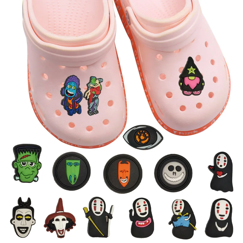 

Hot Sale 1pcs Shoe Charms Horror Ghost Vampire Monster PVC Cute Garden Shoe Buckle Decoration Fit Croc Jibz Kids X-mas Gift