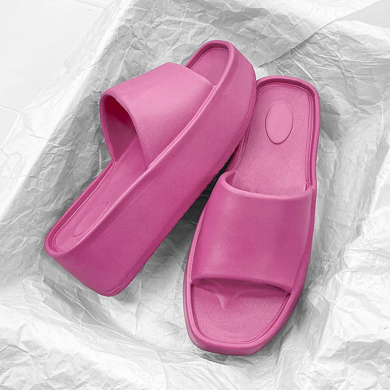 Women Slippers Comfortable Brand New Fashion Integrated Slipper Female Summer Casual Shoes Soft 6cm Conspicuous Heightening Shoe