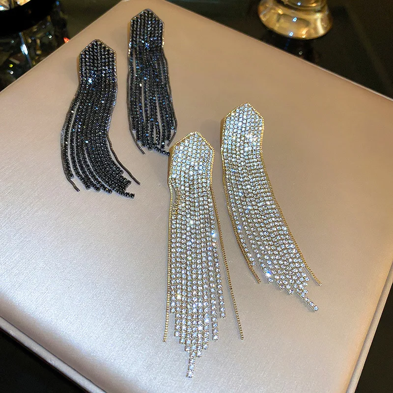 

Длинные висячие серьги с кисточками для женщин золотого цвета черные стразы Висячие серьги Модные ювелирные изделия аксессуары
