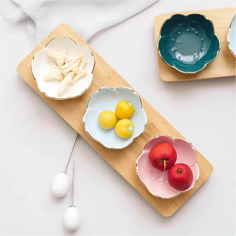 

Small Ceramics Dish Nordic Style Sakura Dish Gold Border Seasoning Plate For Sauce Ice Cream Fruit Sala Snacks Kitchen Supplies