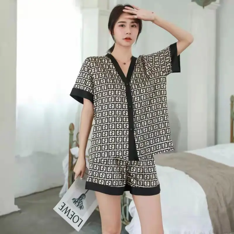

2022 Summer Ice Silk Pajamas Women's Pajamas Sets V Neck Design Print Short Sleeve Sleepwear Home Clothes Satin Homewear