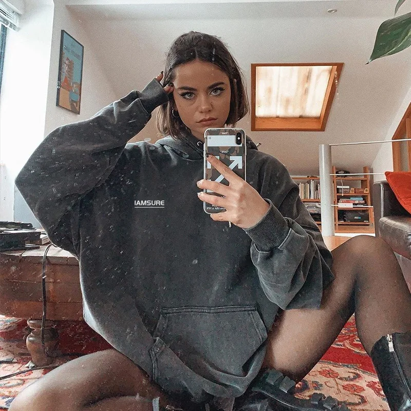 

Женский свитшот с длинным рукавом, с надписью