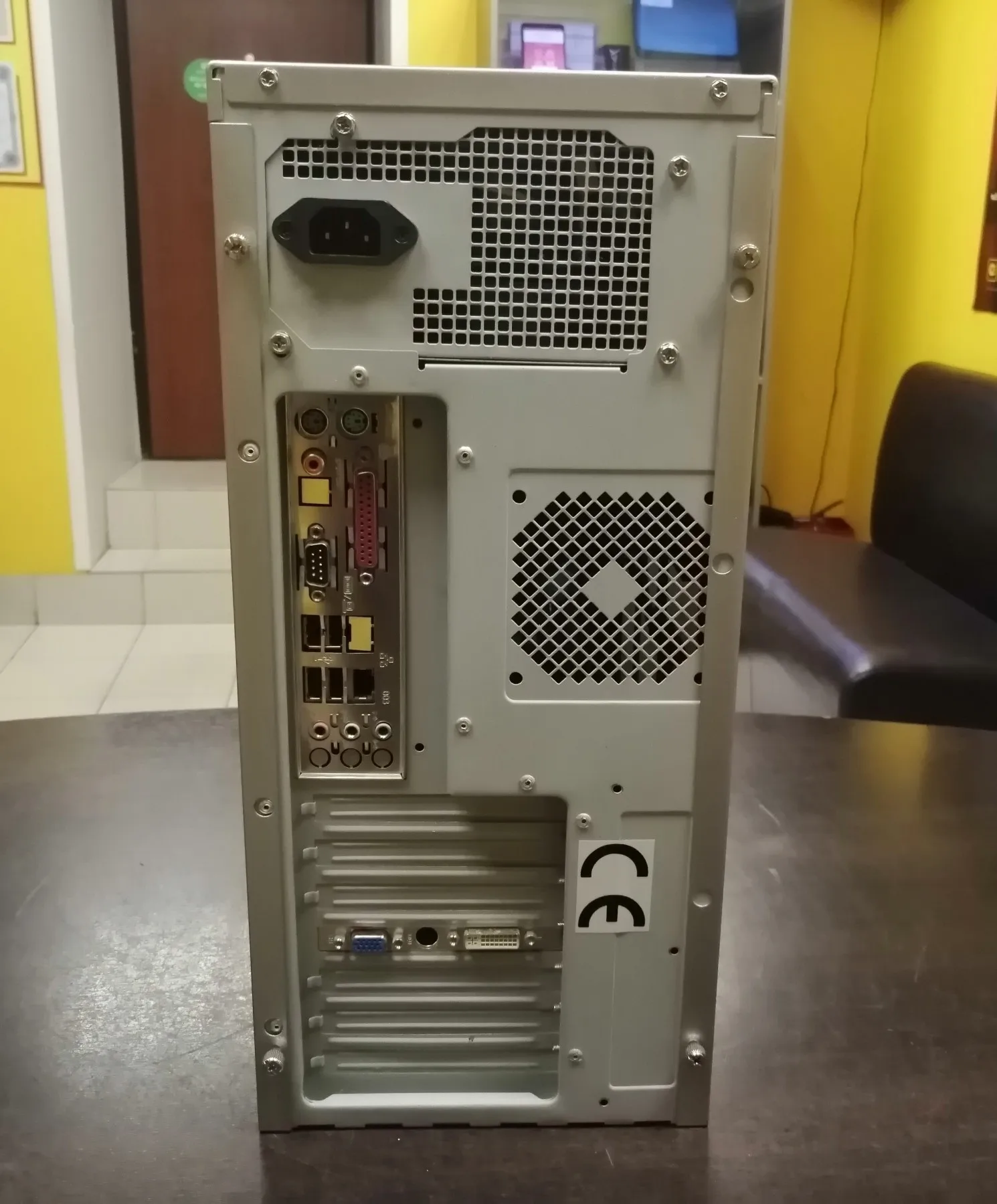 Системный блок Б/У ( AMD Athlon 64 1800MHz/1024Mb/AMD Radeon X600 256Mb/120Gb HDD/Win 7) | Компьютеры и офис
