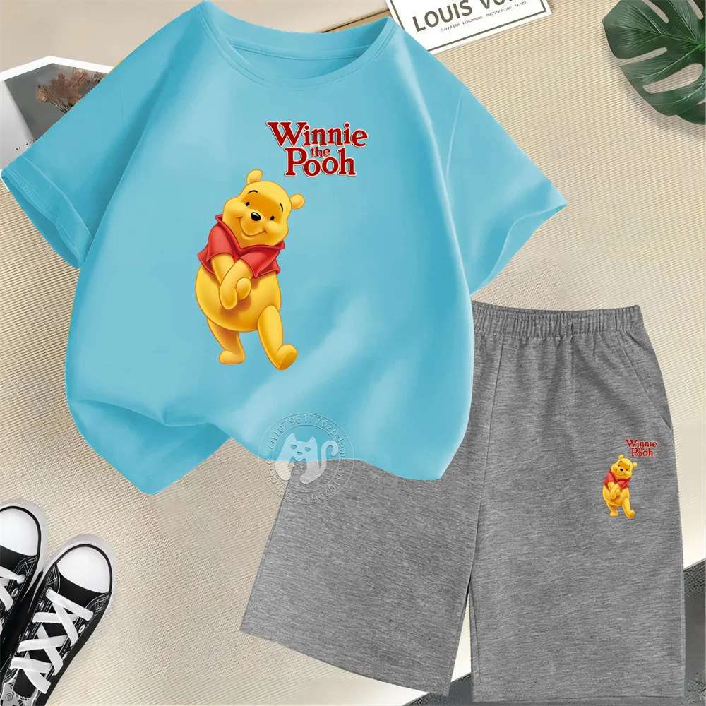 Футболка с коротким рукавом и шорты из натурального хлопка