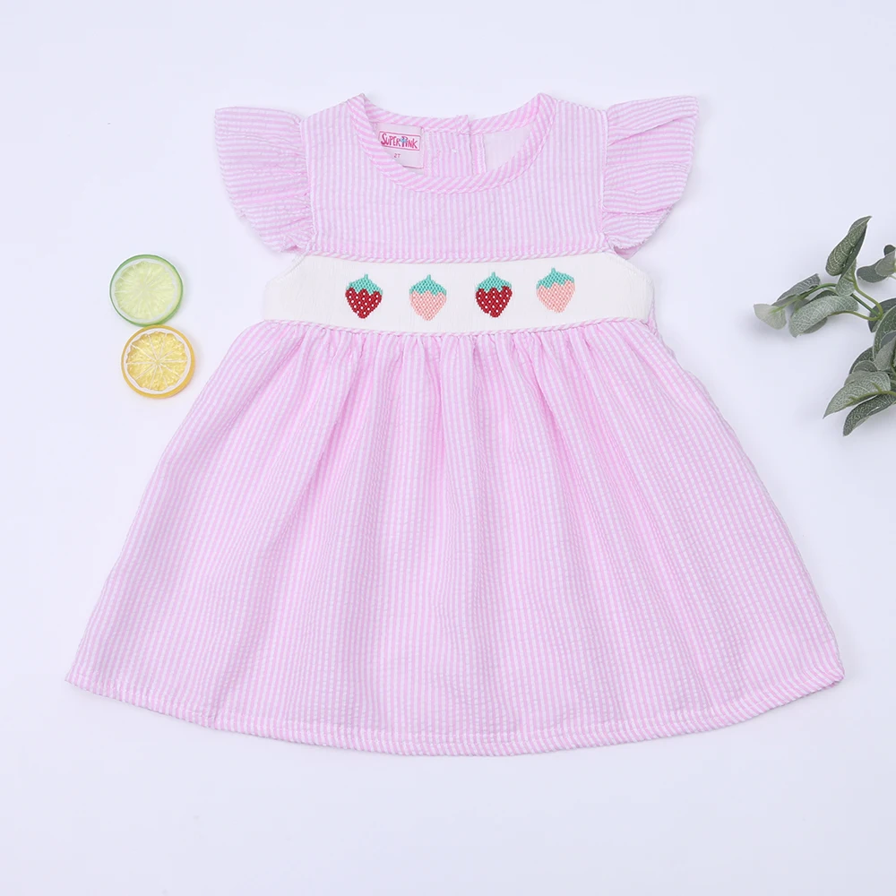 

1-8T Newly Pink Girl Smocked Princess Dress Clothes With Pattern Strawberries Hand Embroidery Summer Short One-piece Skirts Wear