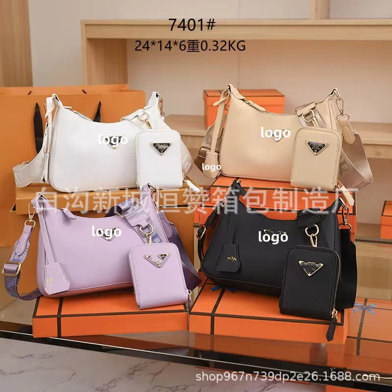 

2023 armpit bag women's chain crossbody mother bag solid color crescent crossbody bag