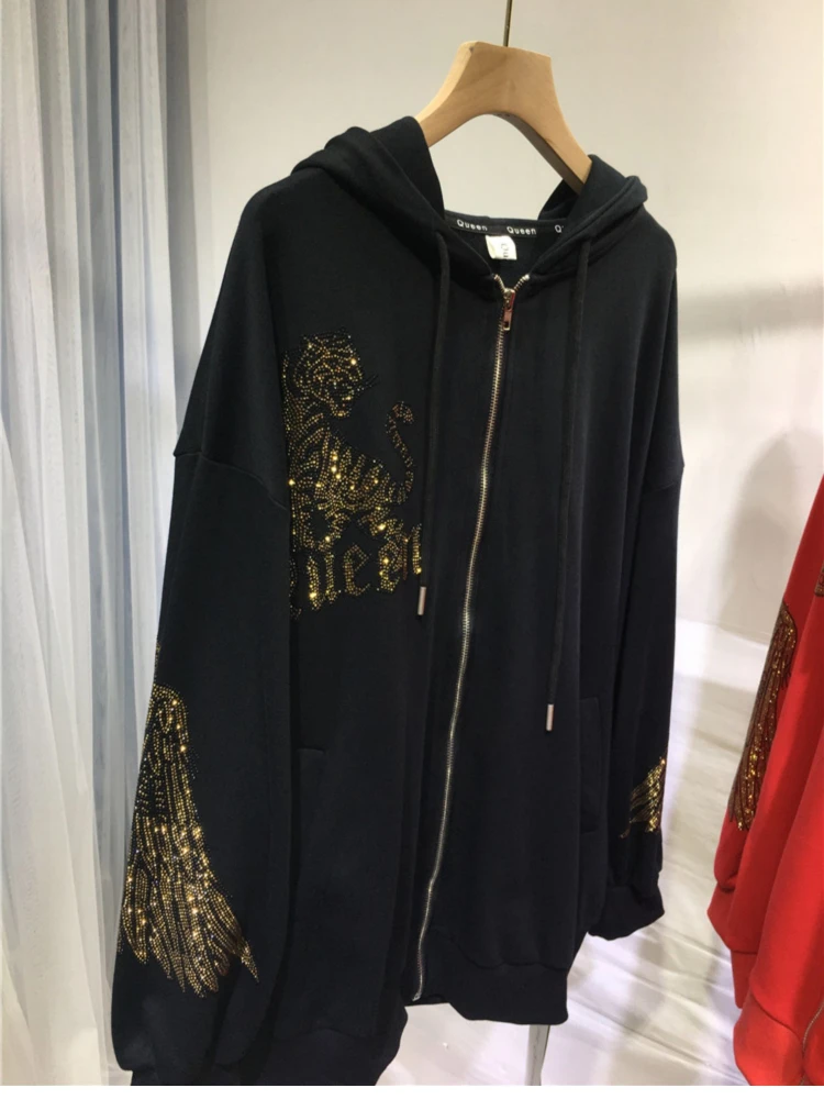 Свитшот с леопардовым принтом