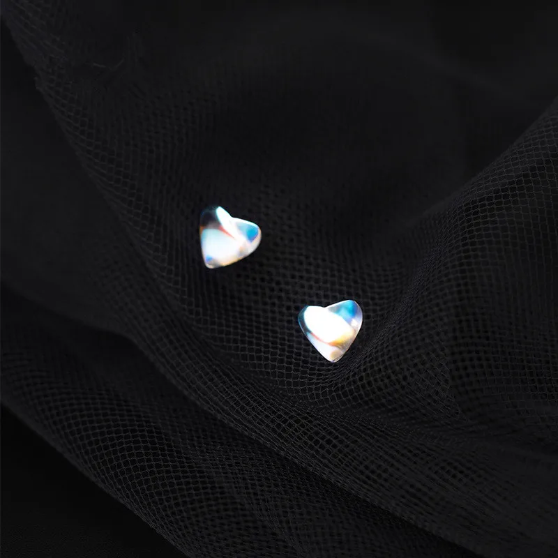 

Женские серьги-гвоздики из серебра 925 пробы, с защитой от аллергии