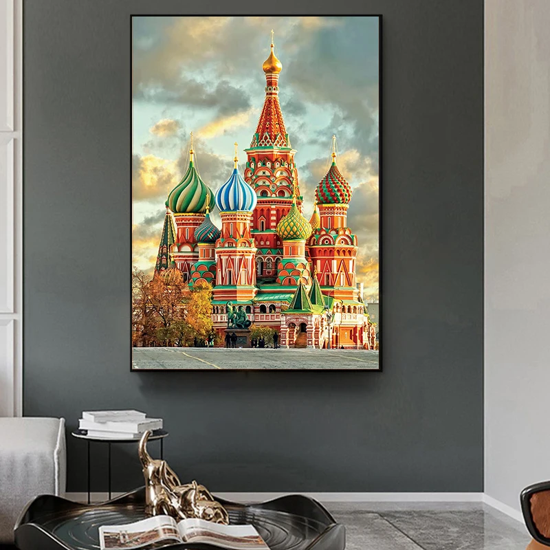 

Russia Saint Basil's Cathedral Canvas Painting Poster and Prints European Beautiful Architecture Wall Art Picture for Home Decor