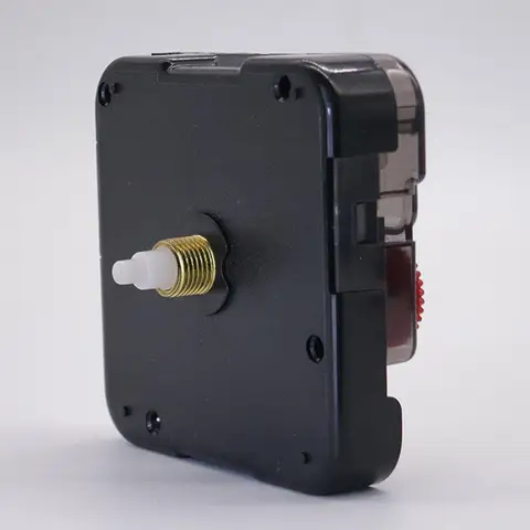 Кварцевые бесшумные часы механизм QUE9057  черный