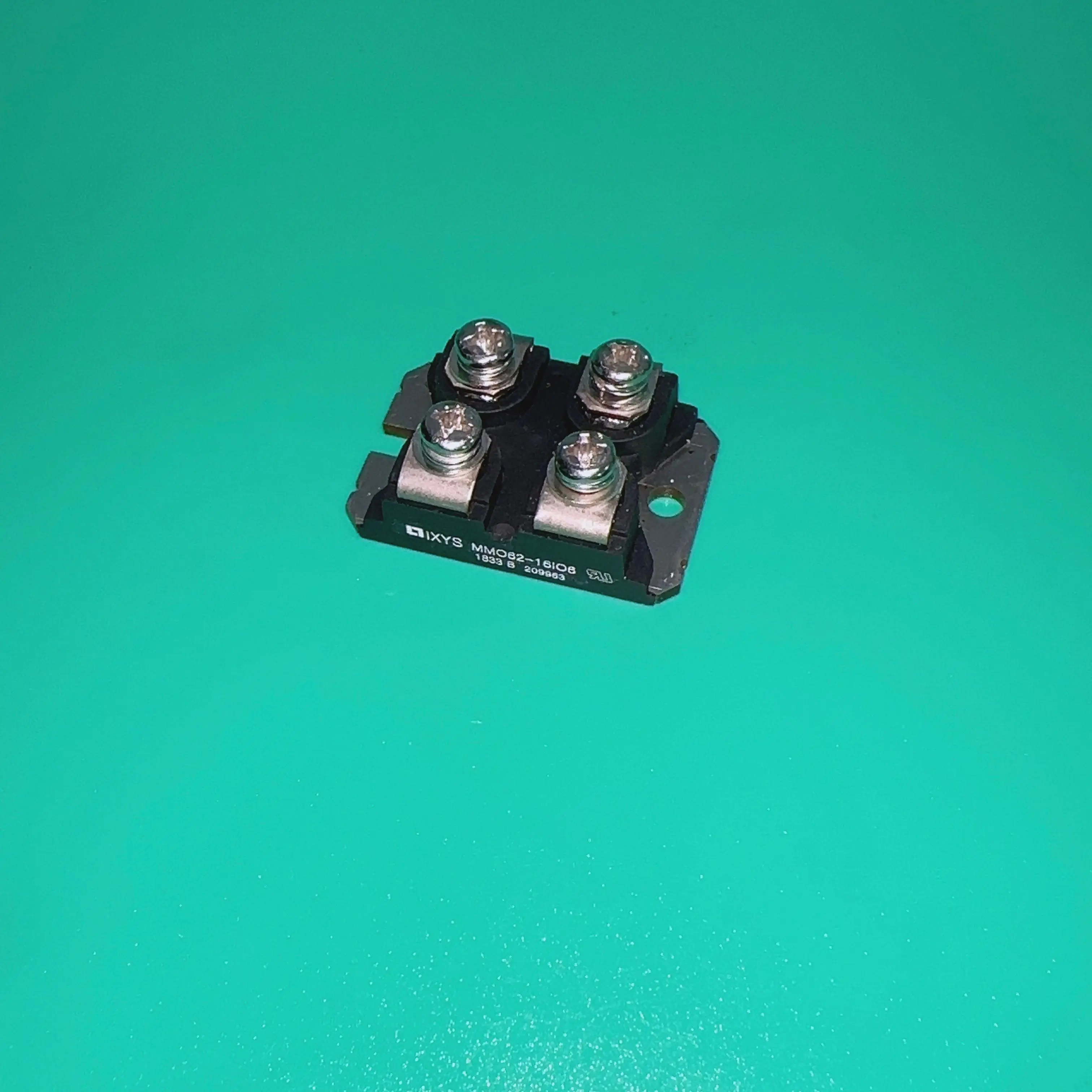Ctlr Mmo62-16i06 Módulo ac 1600v Sot227b Mmo6216io6 Mm062-16io6 Mm062-16i06 Mmo62-16 Io6 Mmo 62-16io6 62-16 Mmo6216io6 Sot227b
