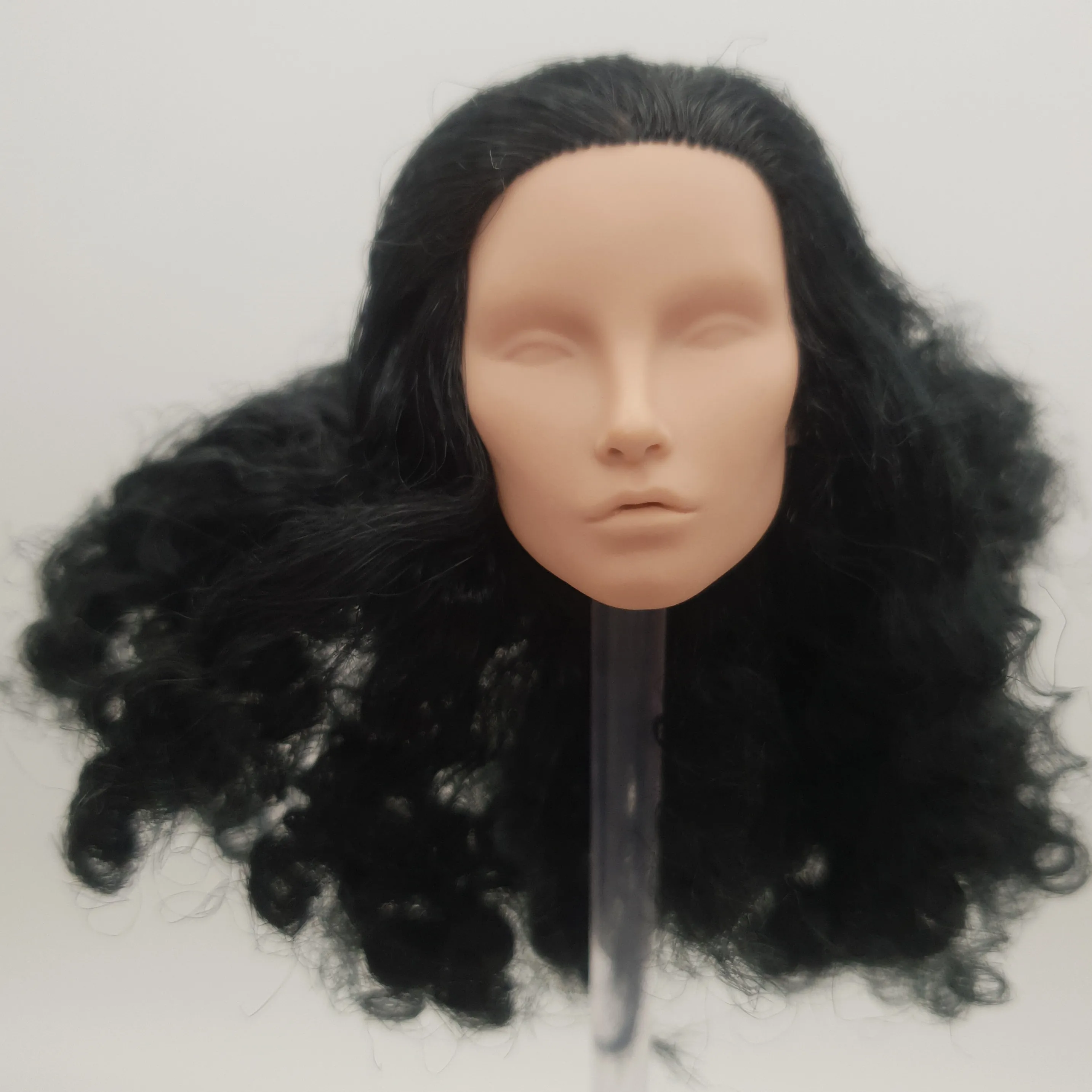 

Модный Королевский белый skintone, черные кудрявые волосы, Elyse, elise, красивое лицо, целостность, масштаб 1/6, Кукольная голова для перекраски ooak