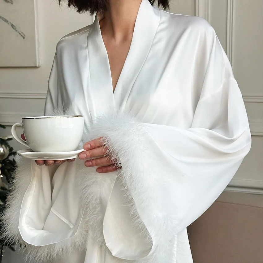 

Long White Silk Robe Women Feather Peignoir Kimono Satin Femme Night Wear Bathrobe Sleepwear Nuisette Bata De Seda Para Mujer
