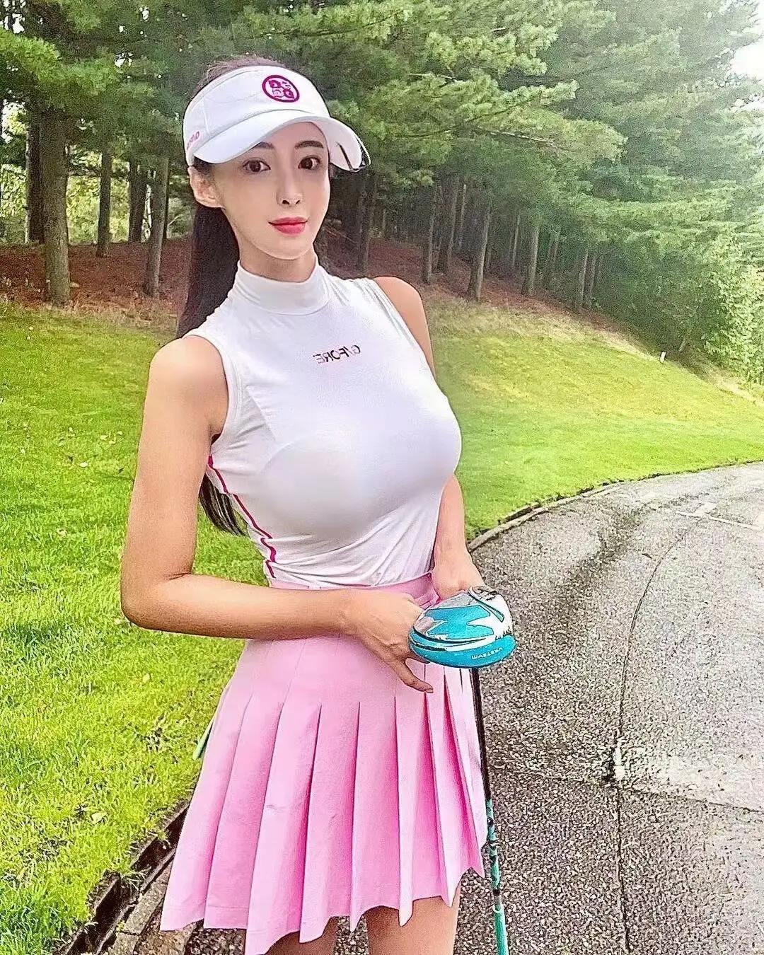 

2022 Golf New G4 Skirt Women's Medium High Waist Pleated Skirt Popular Sports Skirt Golf Costume Pink Blue