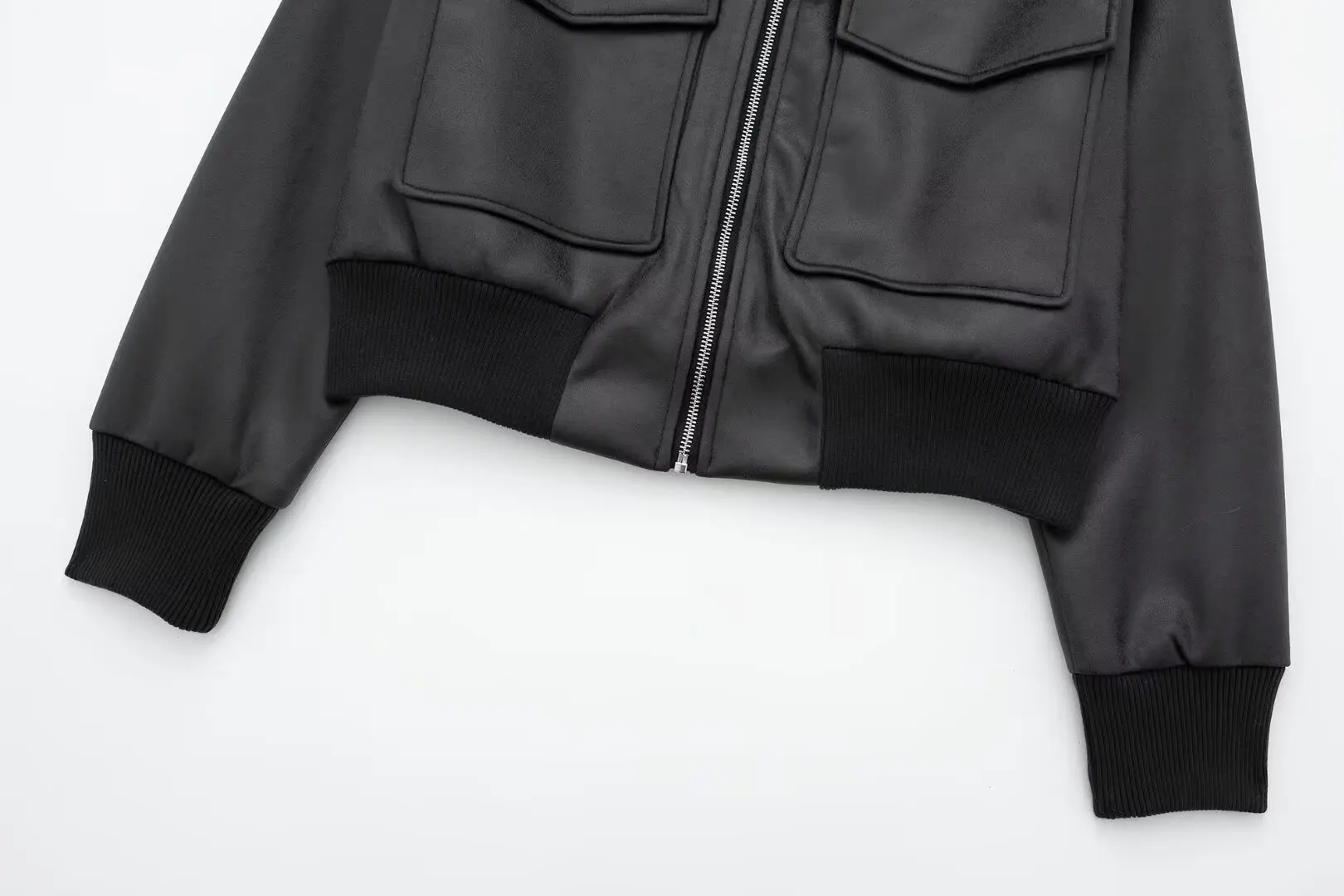 Женская зимняя куртка на молнии HH TRAF черная Толстая с отложным воротником