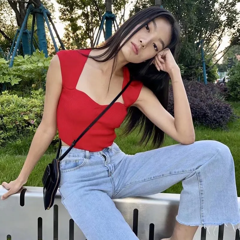 

2022 summer new square neck sleeveless short solid color women's knitted sweater top