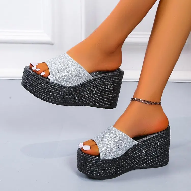 

2022 Summer Fashion Casual Outdoor Women's High Heel Mules Sequins Wedge Slippers Pu Silver Black Gray Large Size 34-43