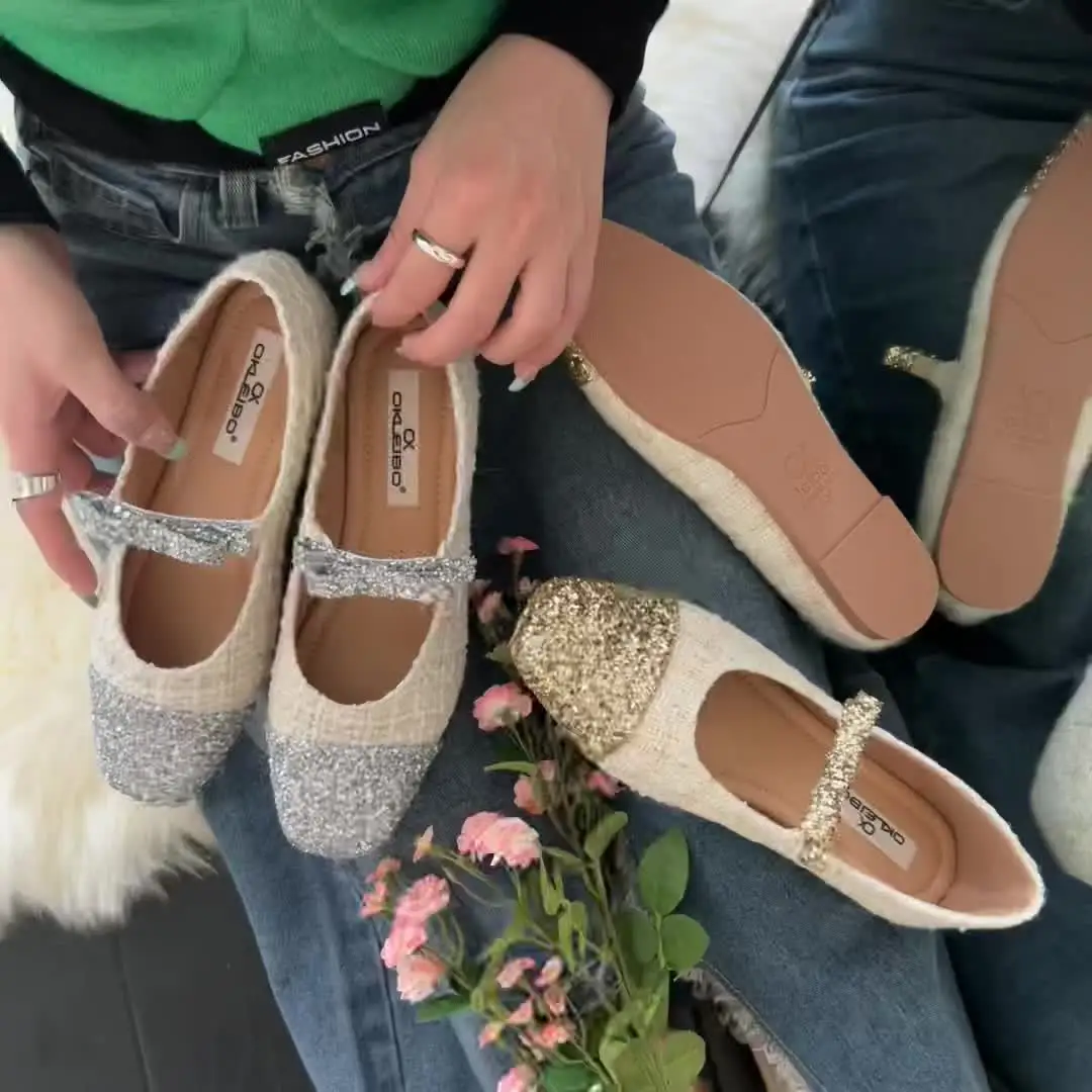 

Женские туфли-балетки на плоской подошве, с круглым носком