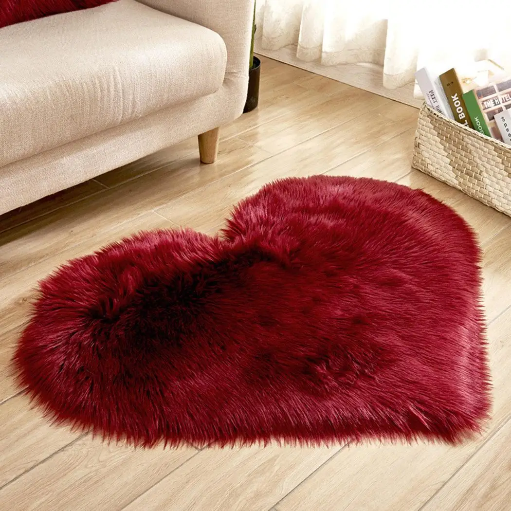 

30*40cm Love Heart Rugs For Bedroom Artificial Wool Sheepskin Hairy Carpet Faux Floor Mat Fur Plain Fluffy Soft Area Rug