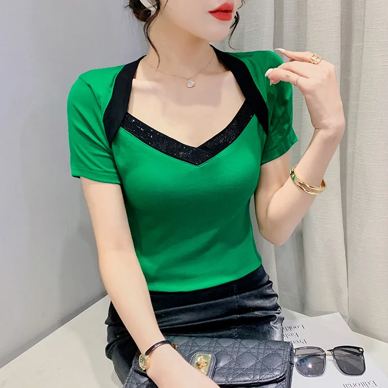 

2022 Summer New Fashion Diamond-encrusted Color Matching Slim Short-sleeved T-shirt Women's V-neck Western-style Top Trendy