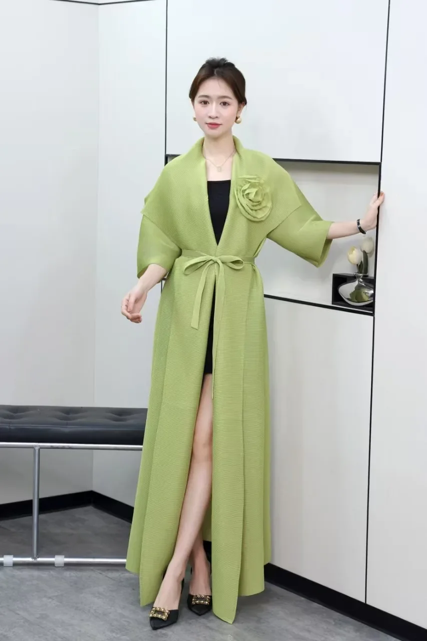 Плиссированный плащ со складками легкий халат корсажная куртка осень 2024 новые