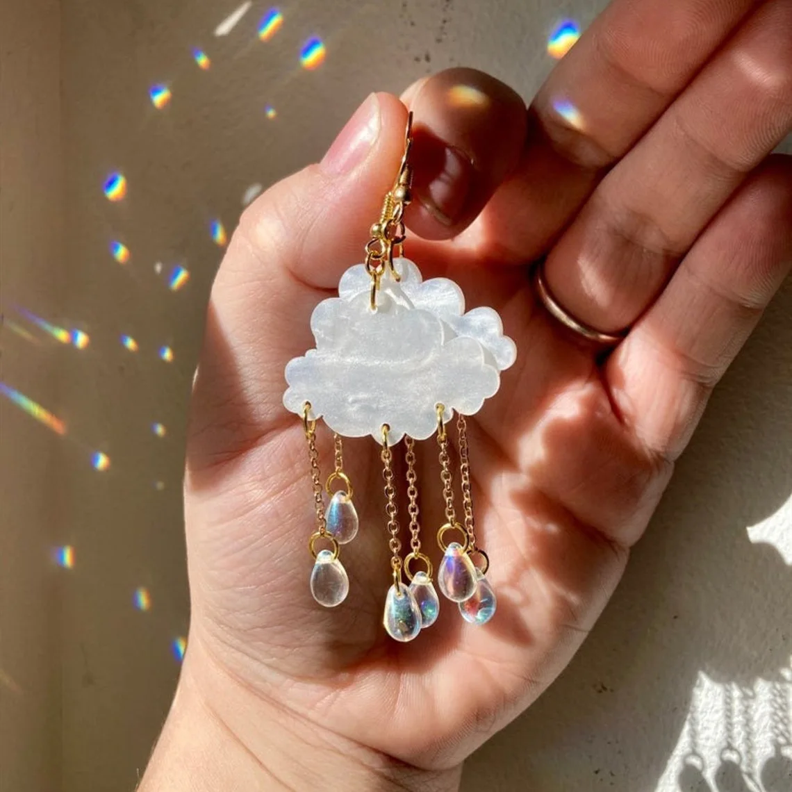 

Creative Cute Rain Cloud Earrings Kawaii Raindrop Stud Crystal Teardrop Rain Cloud Earring Environmental Protection Jewelry Gift