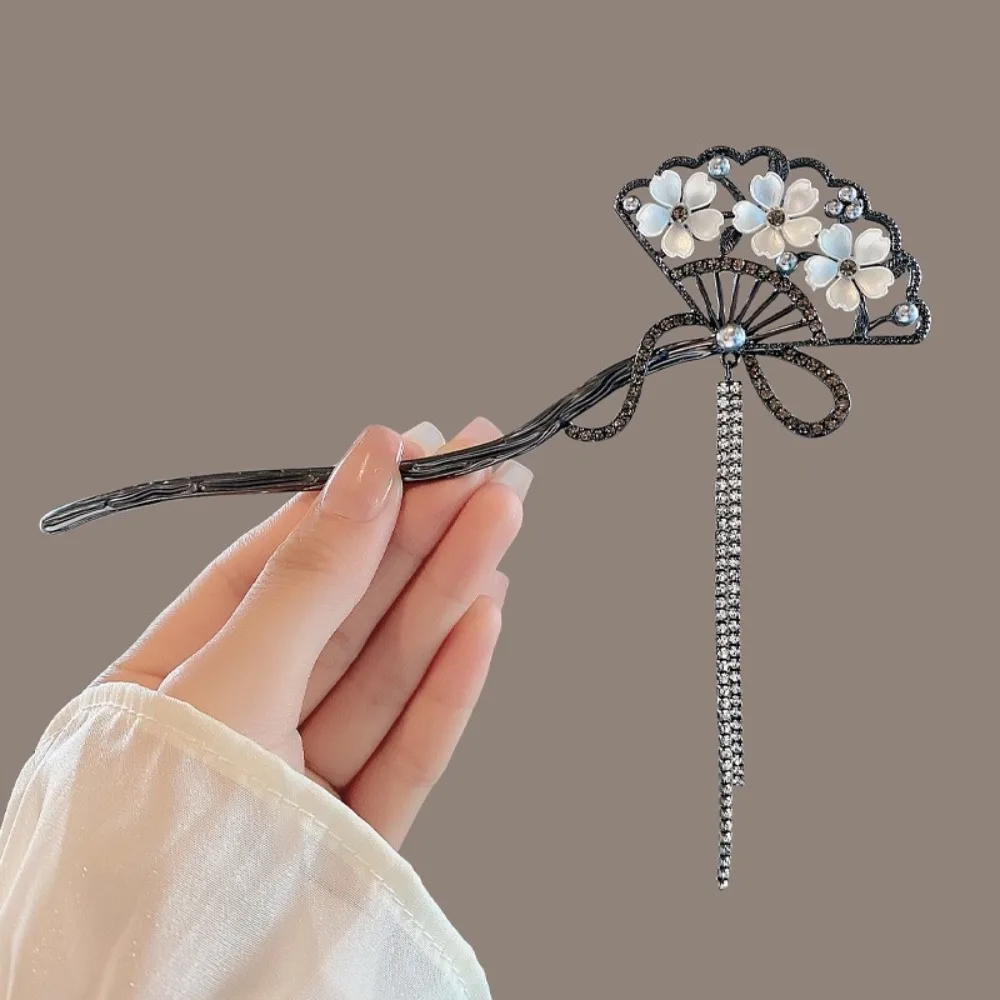 

Simplicity Beads Hanfu Step Shake Antique Style Stick Retro Temperament Hairpin Ancient Fan Fringe Hairpin