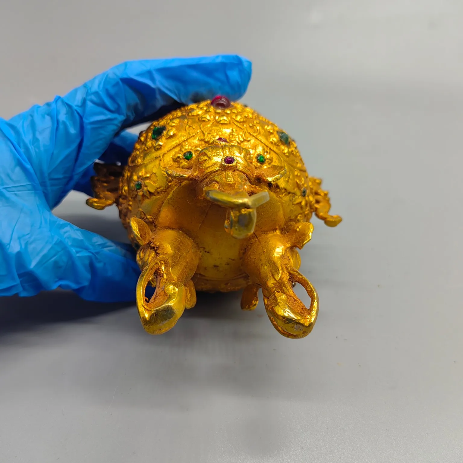 Изысканные позолоченные украшения из чистой меди с изысканным внешним видом