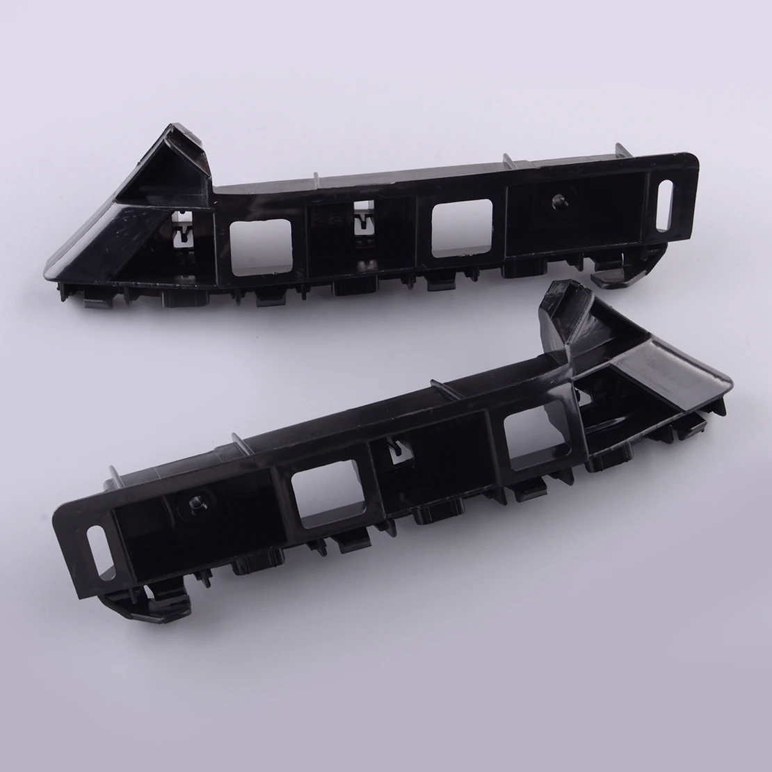 

1 Pair Front Left & Right 561-807-183-A 561-807-184-A Bumper Guide Support Bracket Fit for VW Passat 2012 2013-2015 Black ABS