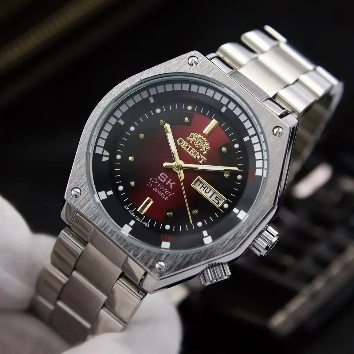 

Новые оригинальные восточные Модные мужские автоматические часы из нержавеющей стали с отображением недели высококачественный Циферблат Водонепроницаемые кварцевые часы