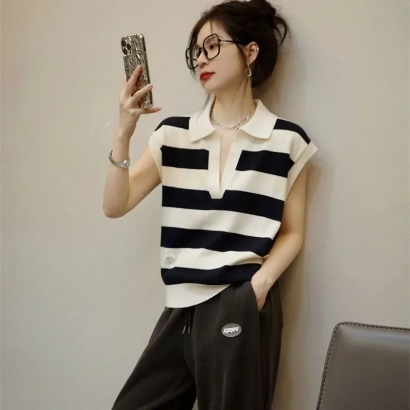 Женский вязаный повседневный жилет в полоску с v-образным вырезом нежный летний