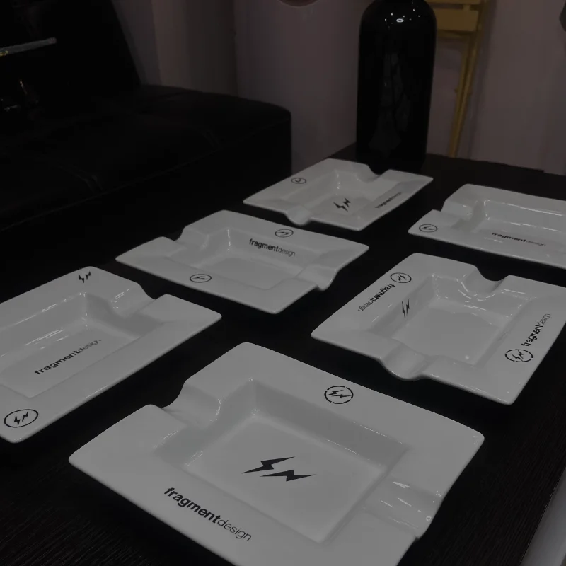 

Хироши Fujiwara геометрические керамические искусственные пепельницы простые домашние утолщенные сигары