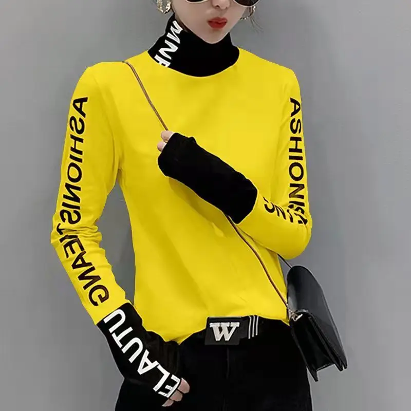 

2022 autumn and winter new high collar warm bottoming shirt fashion stitching printed long sleeve jacket women