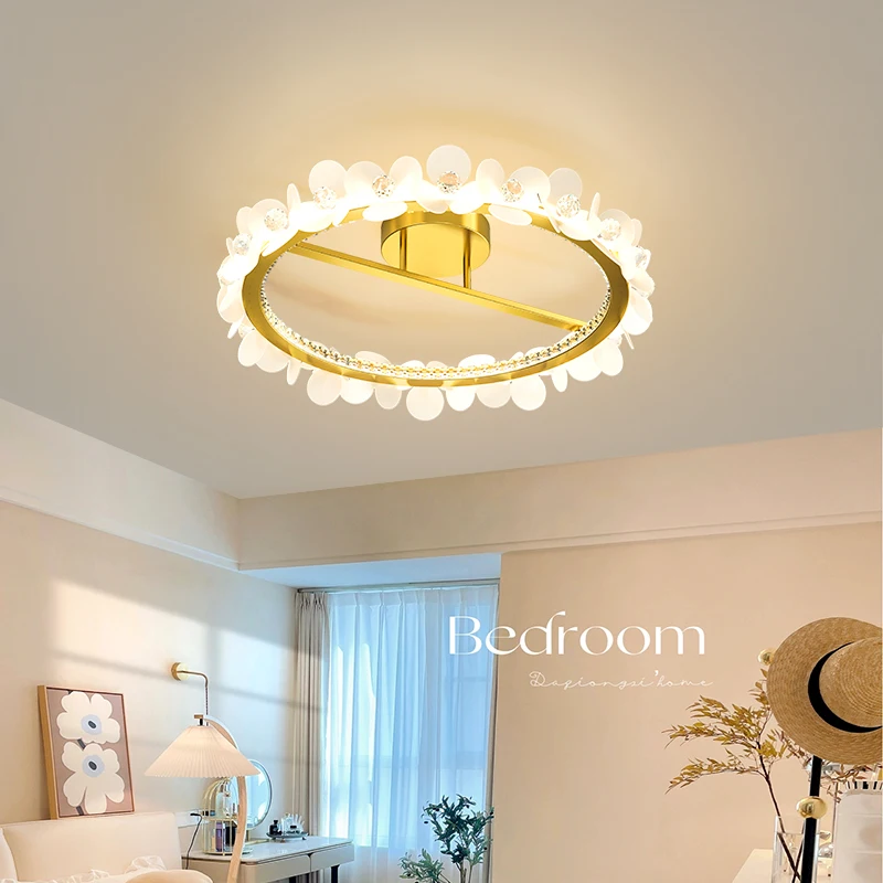 

Crystal Flower Bedroom Lamp Crown Ceiling Lights Nordic Creative Petal Lamp Children's Girl Room Simple Modern Living Room Lamp