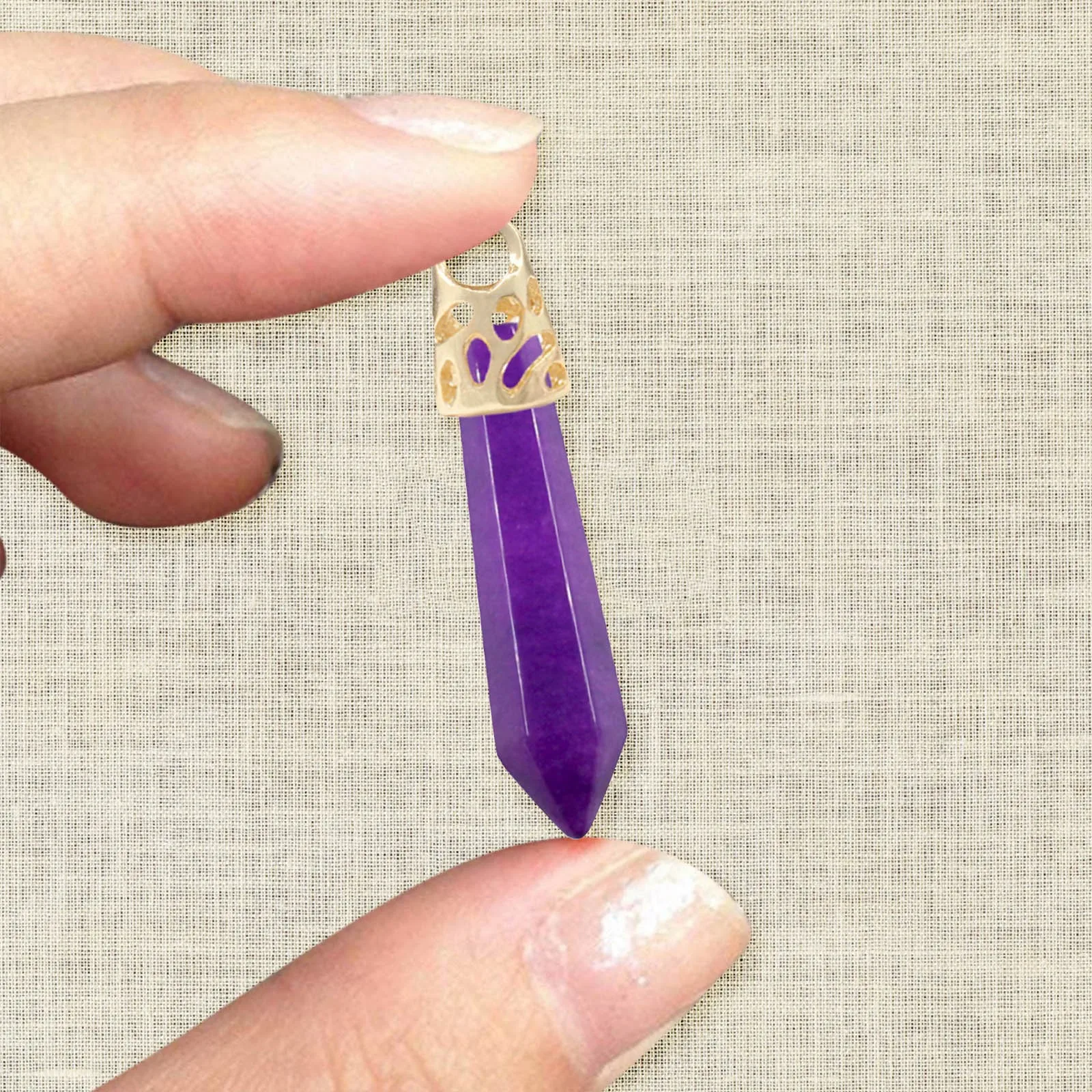 

Декоративные камни для ВАЗ, натуральный аметист, белый порошок, хрусталь, тигровый глаз, синее золото, шестигранная колонна, 9 х40 мм