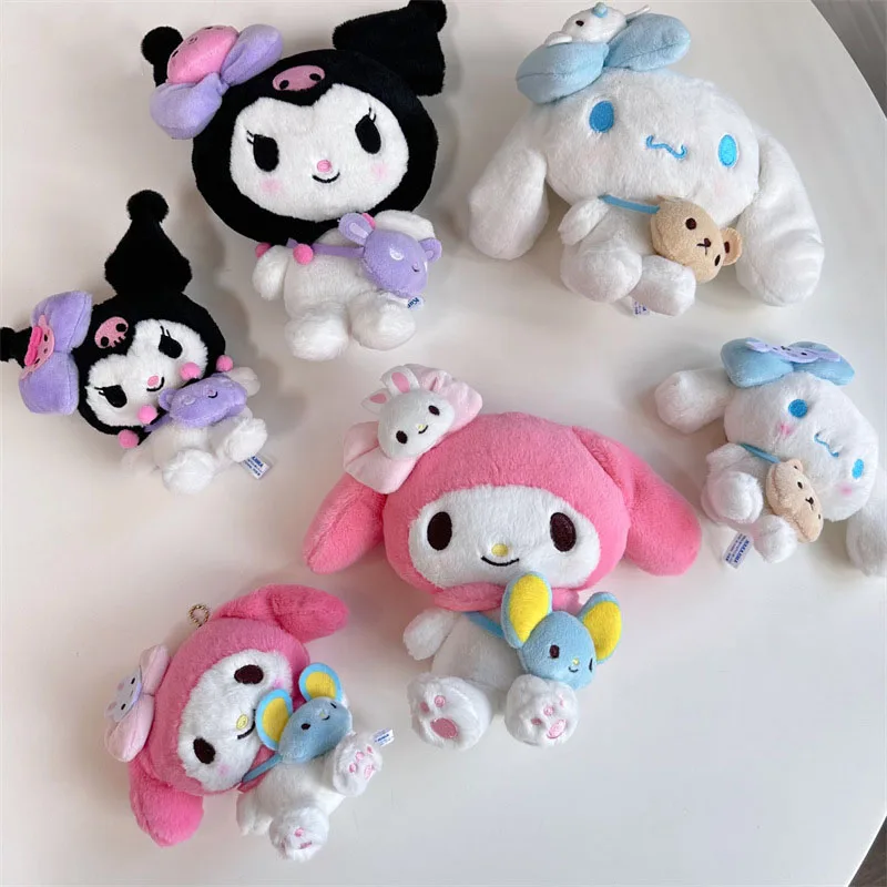 

Kawaii Plush Doll Sanrio Mymelody Cinnamoroll Kuromi Cute Anime Soft Plushies Stuffed Pendant Toys for Girls Christmas Gift