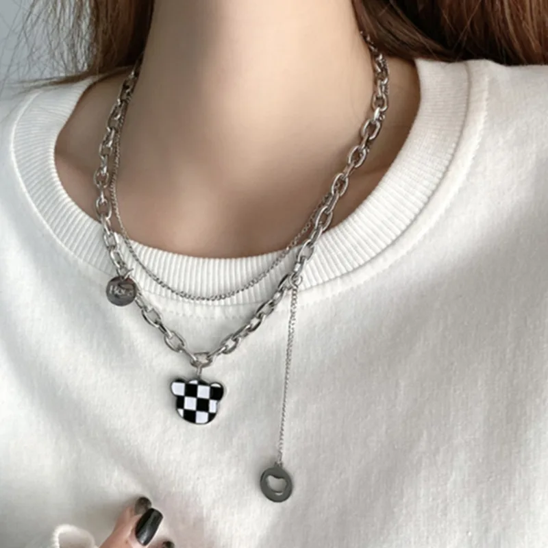 

Y2K Hip Hop Pendants Necklaces Bears Pendant Double Layered Neckchain Aesthetic Love Necklace for Women Men Girl Rave Gift