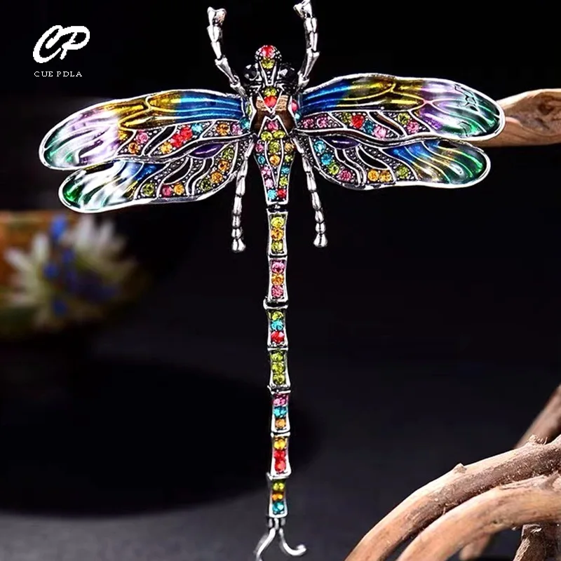 

European and American fashion retro dragonfly brooch creative high-end exaggerated atmosphere pin coat coat decoration