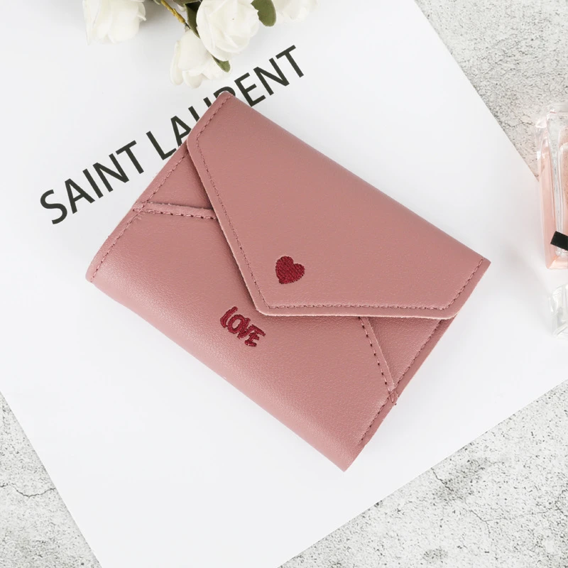 

New Pu Leather Small Wallets Women Heart Embroidery Design Short Wallet Purses Female Short Coin Hasp Purse Credit Card Holder