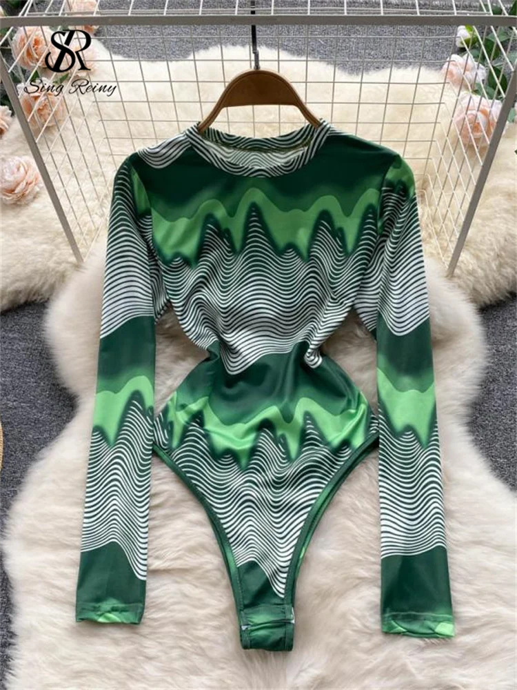 

LIRUICHENG 2022 Sexy Women Bodysuits O Neck Long Sleeves Slim Jumpsuit Fashion Vintage Green Striped Print Bodysuits Rompers