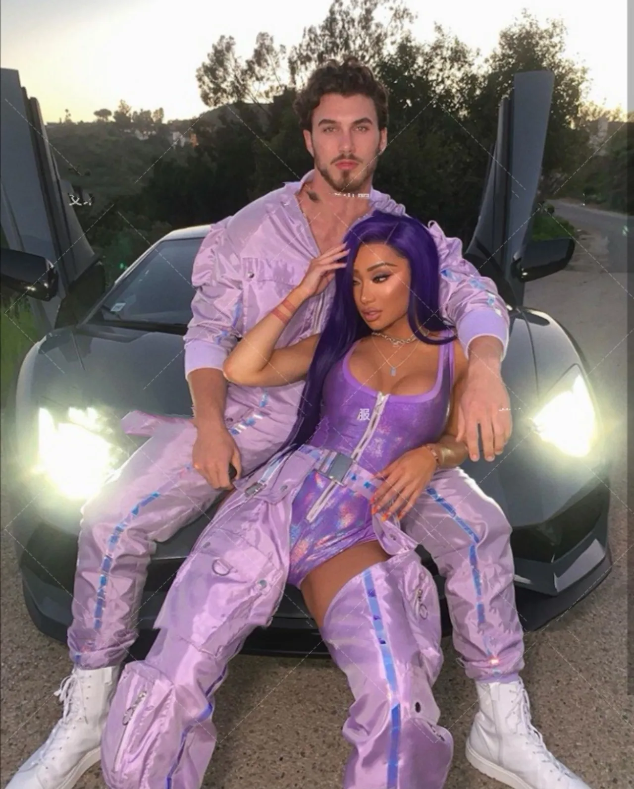 Модные костюмы для ночного клуба в стиле хип-хоп